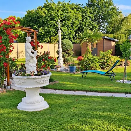 Au Calme Avec Jacuzzi Privé *